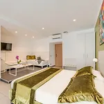 Trevi Palace Hotel