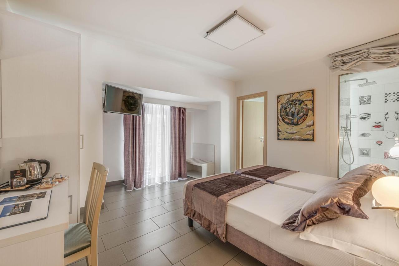 Trevi Palace Hotel 3*