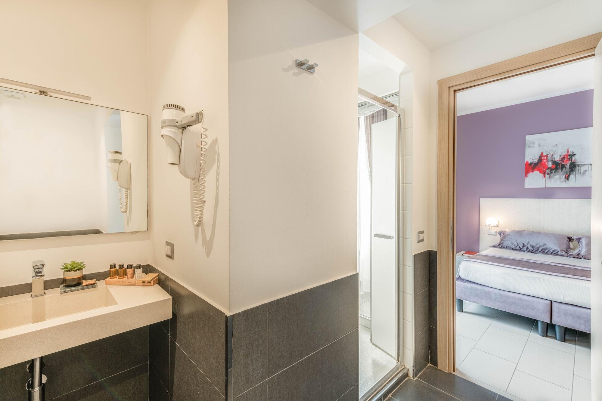 Trevi Palace Hotel